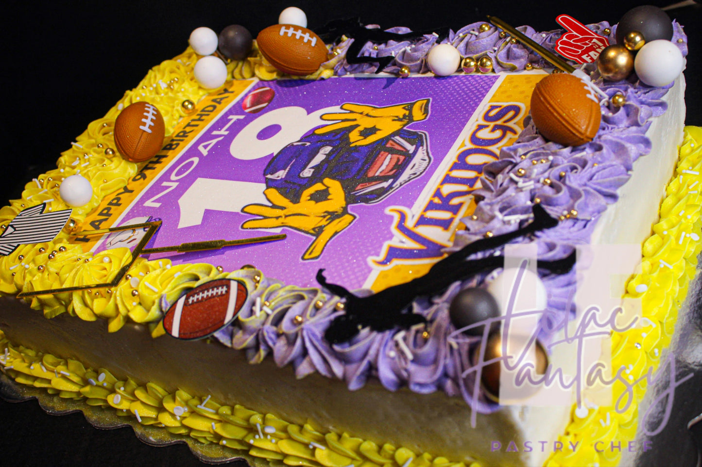 2 Layer 1/4 Custom Sheet Cake