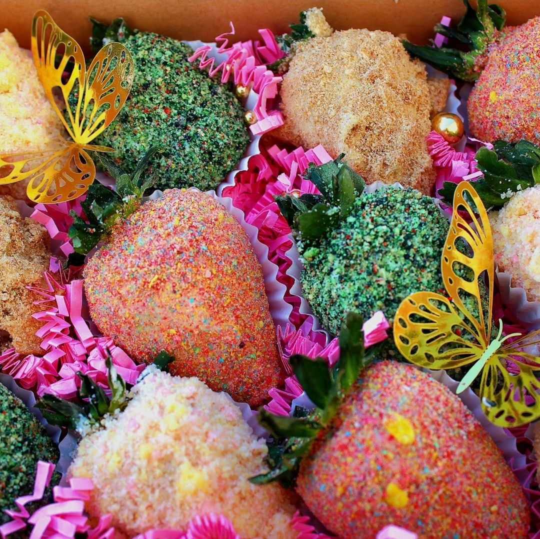 Chocolate covered strawberries in assortments by pastry chef Lilac